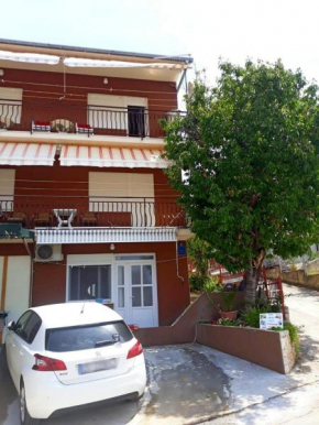 Apartments with a parking space Okrug Gornji, Ciovo - 22795